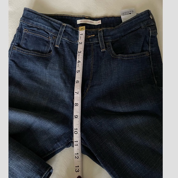 Levi’s 721 High Rise Skinny Jeans 30x30 Dark Wash - Picture 9 of 10